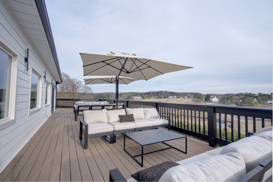 clubhouse balcony